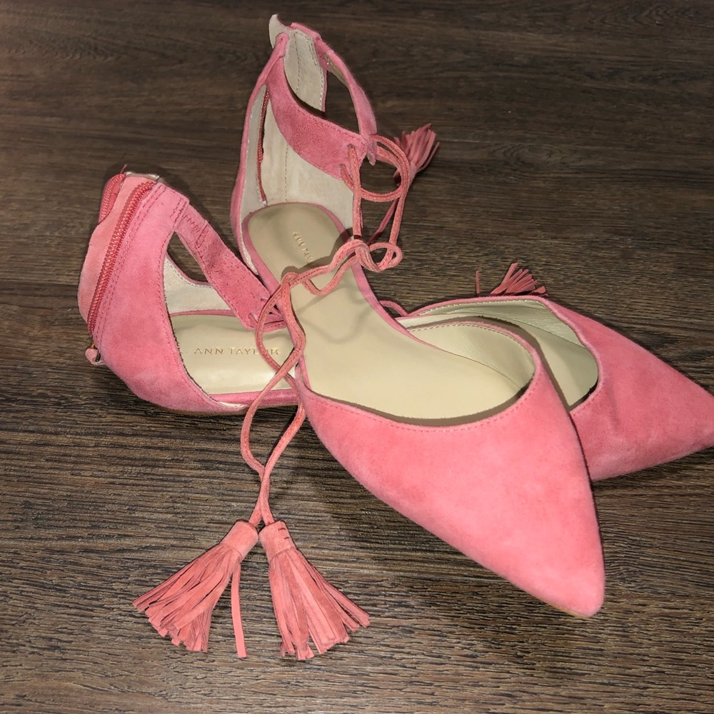 Pink tassel tie flats